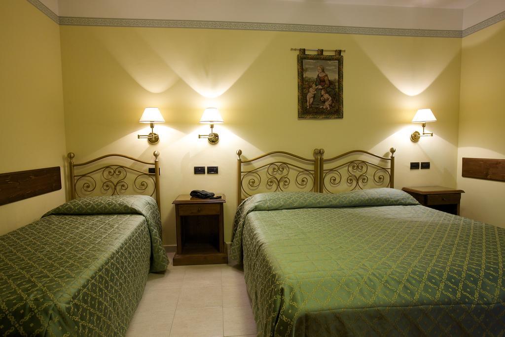 Campiglione Hotel Ассизи Номер фото